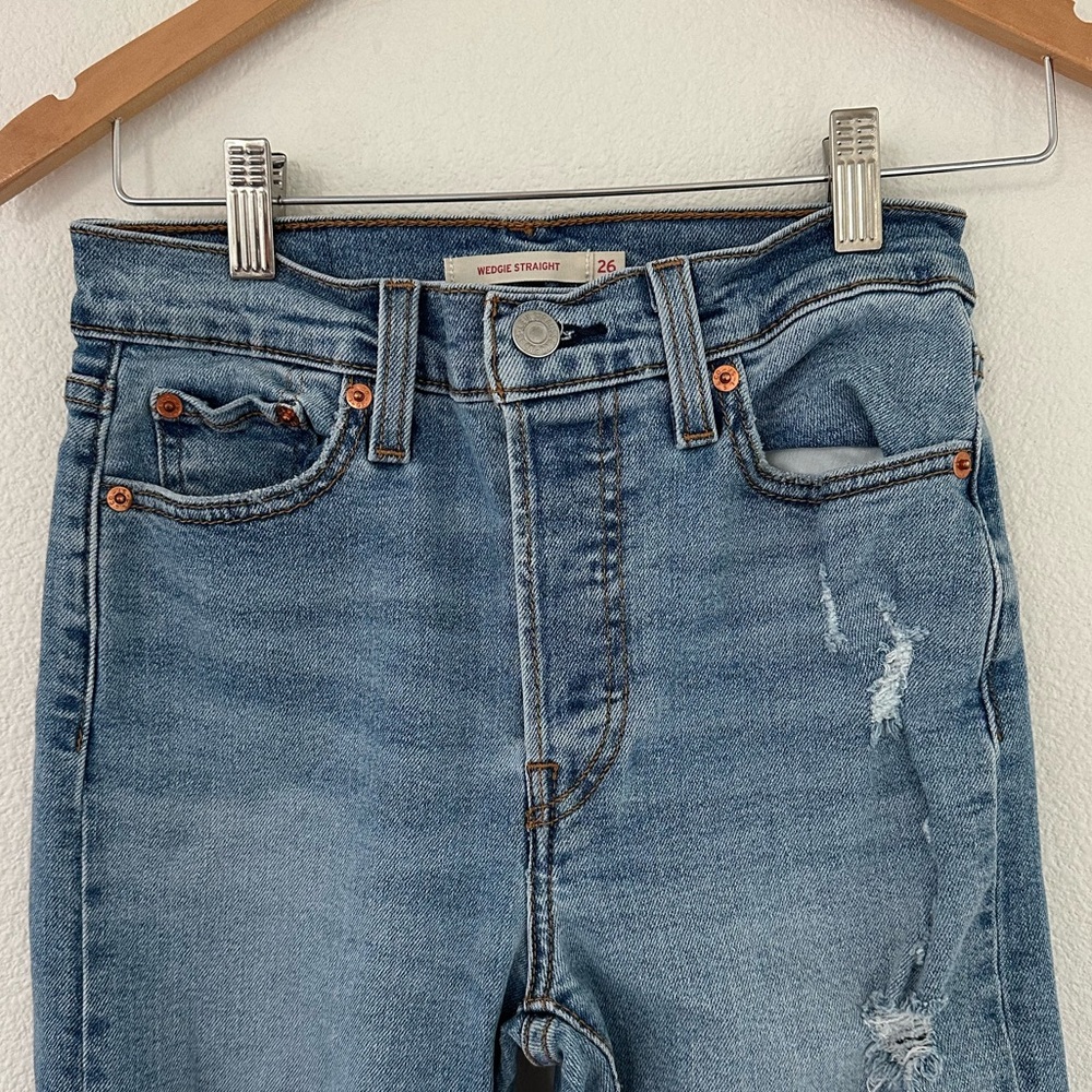 Levi’s Wedgie Straight Jeans Size 26